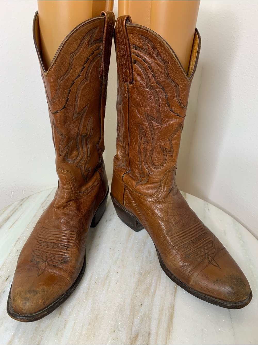 Lucchese boots Western men’s 10.5 Brown Leather with Embroidered shaft